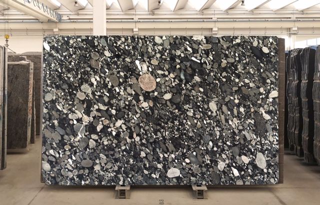 Marinace Black Naturstein-Slab
